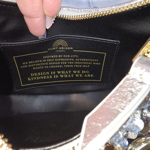 ❌sold Do Not Buy❌Kurt Geiger Small Chelsea Chain Hobo Bag New Sold Out - Picture 6 of 13